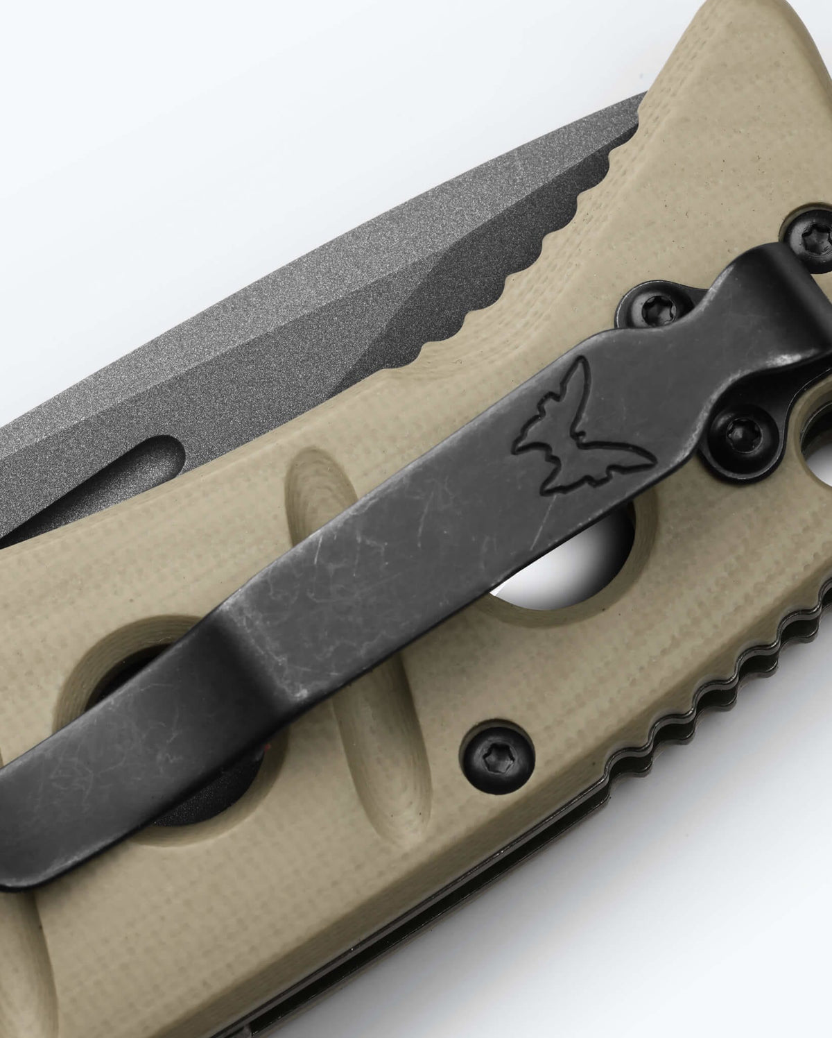 Seventh product image showing a close up of knife