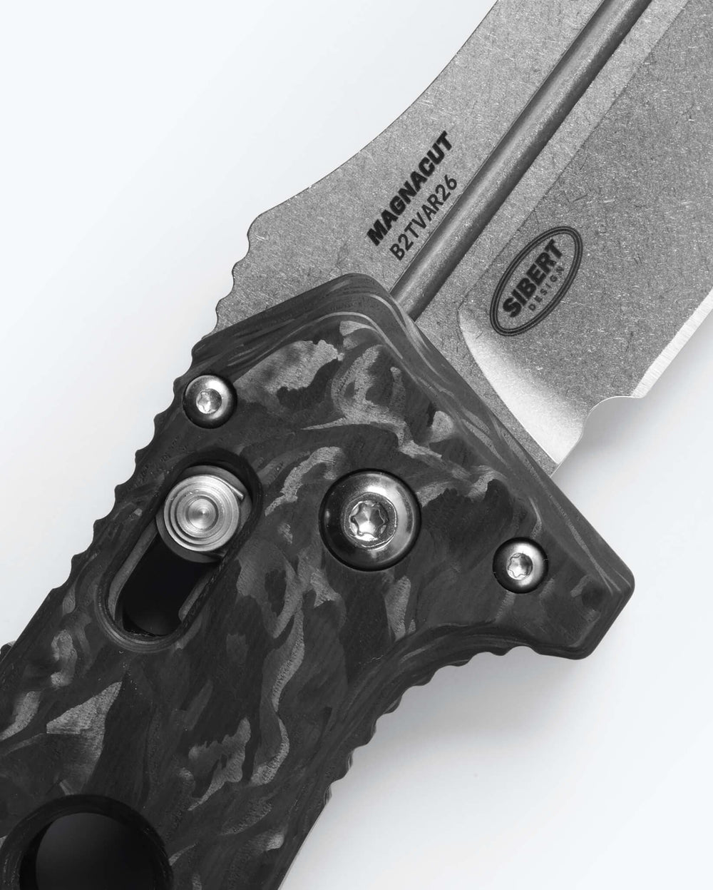 Seventh product image showing a close up of knife