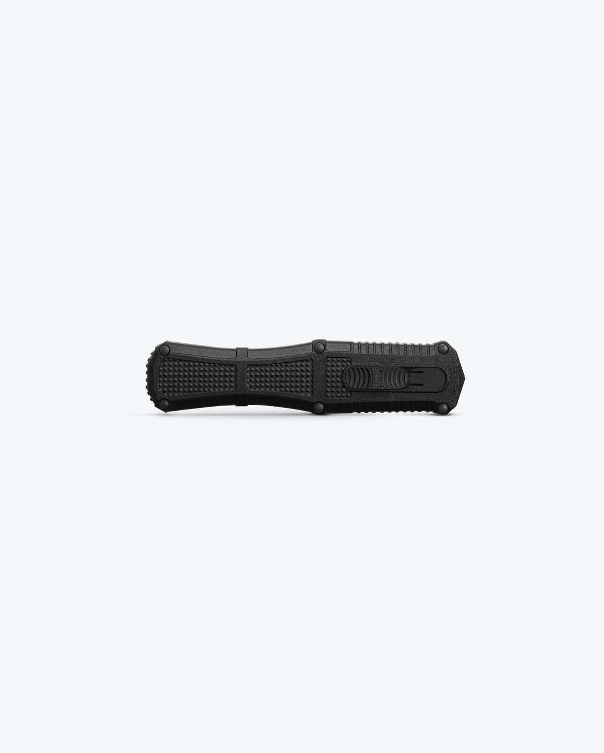 Fifth product image showing the front of knife closed