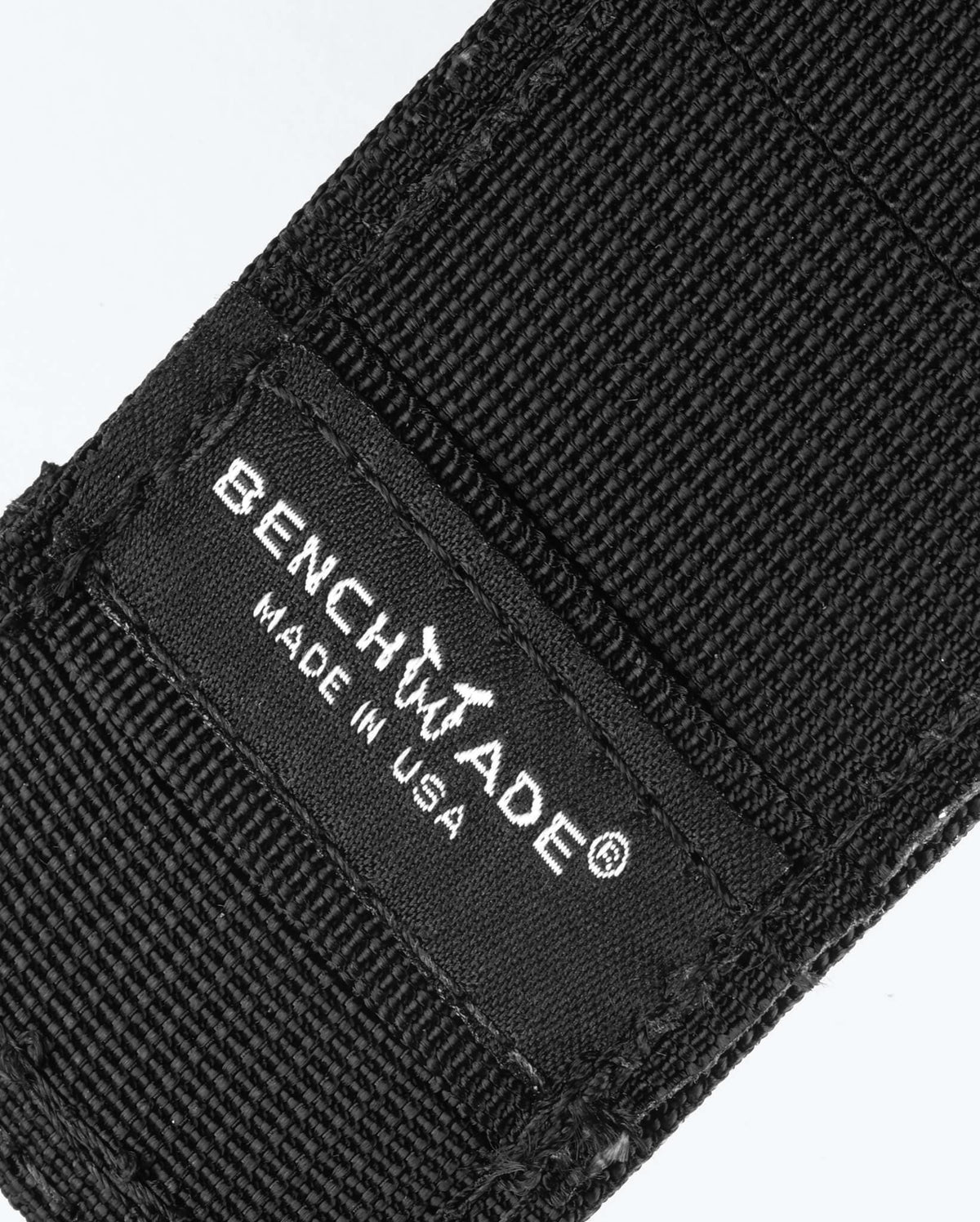 Seventh product image showing a close up of knife
