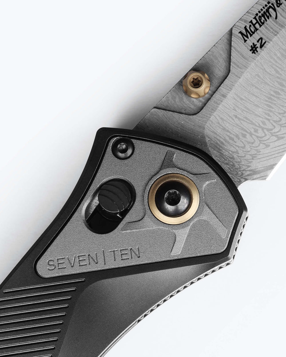 Seventh product image showing a close up of knife