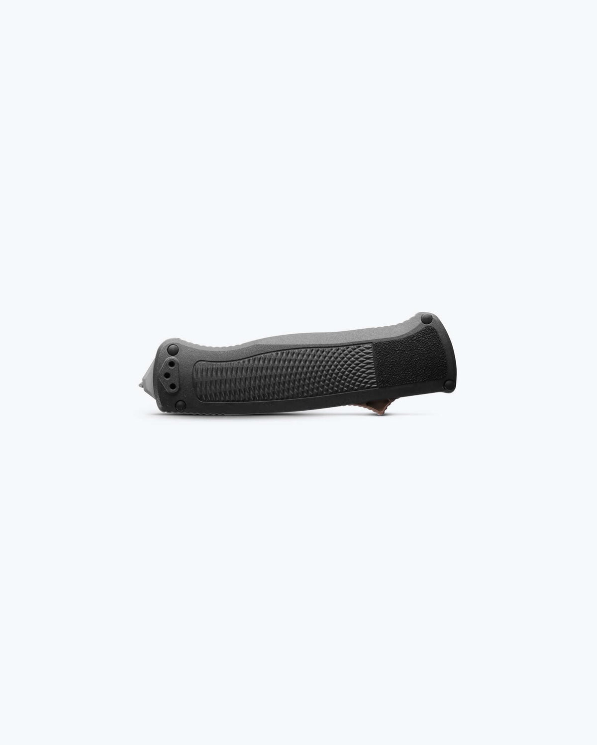 Fifth product image showing the Afront of knife closed