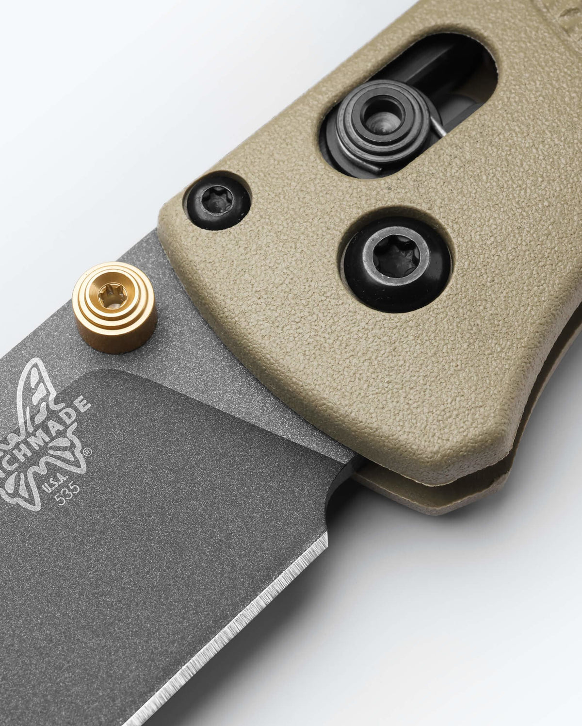 Seventh product image showing a close up of knife