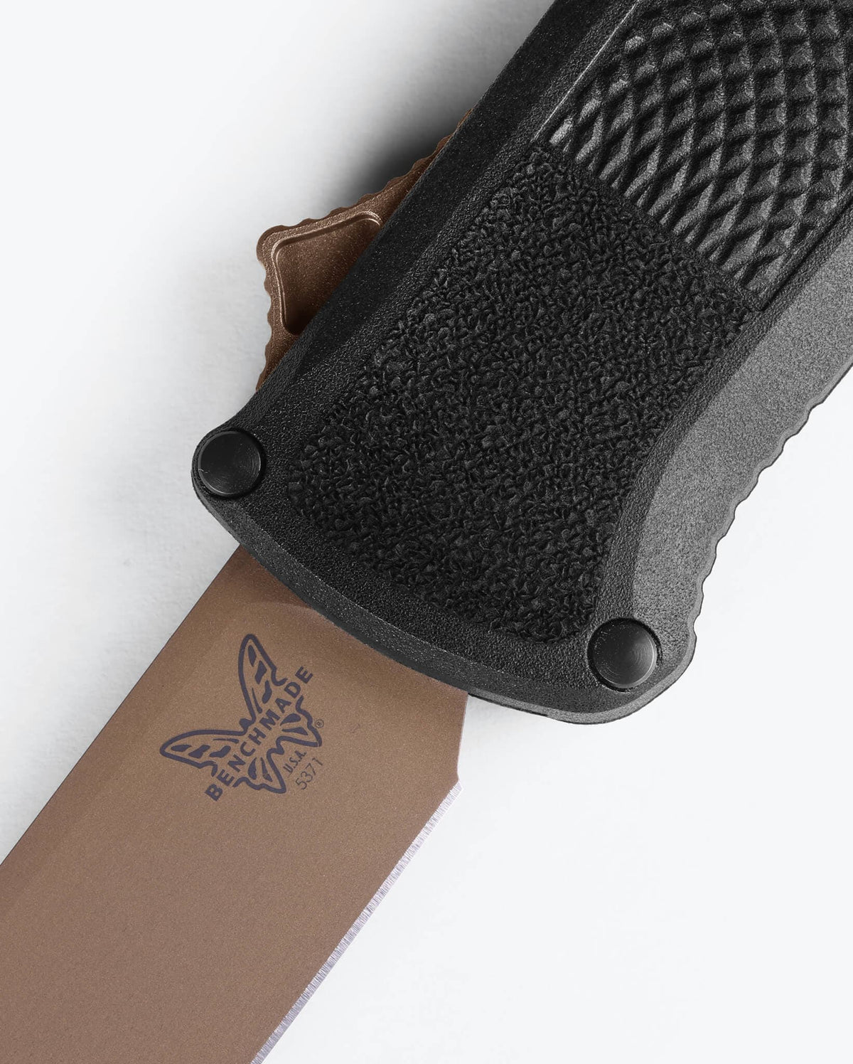 Seventh product image showing a close up of knife