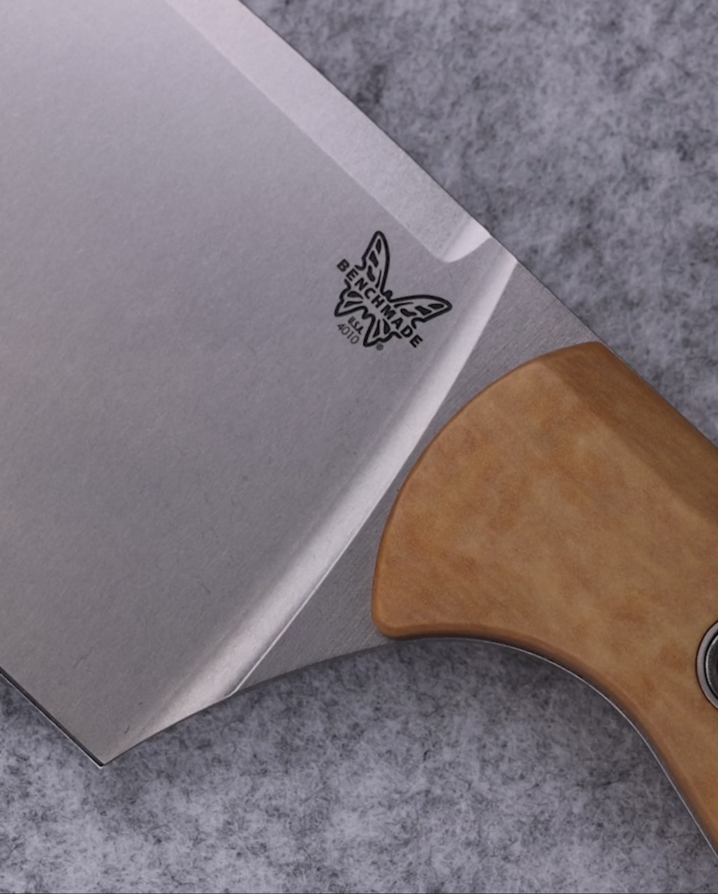 Product video showcasing knife features