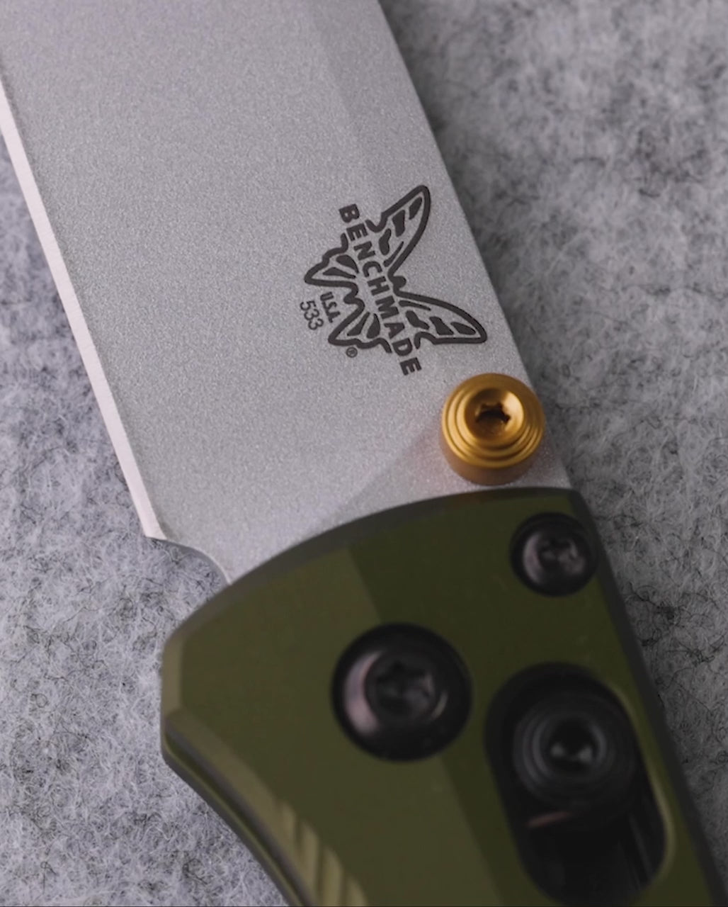 Product video showcasing knife features