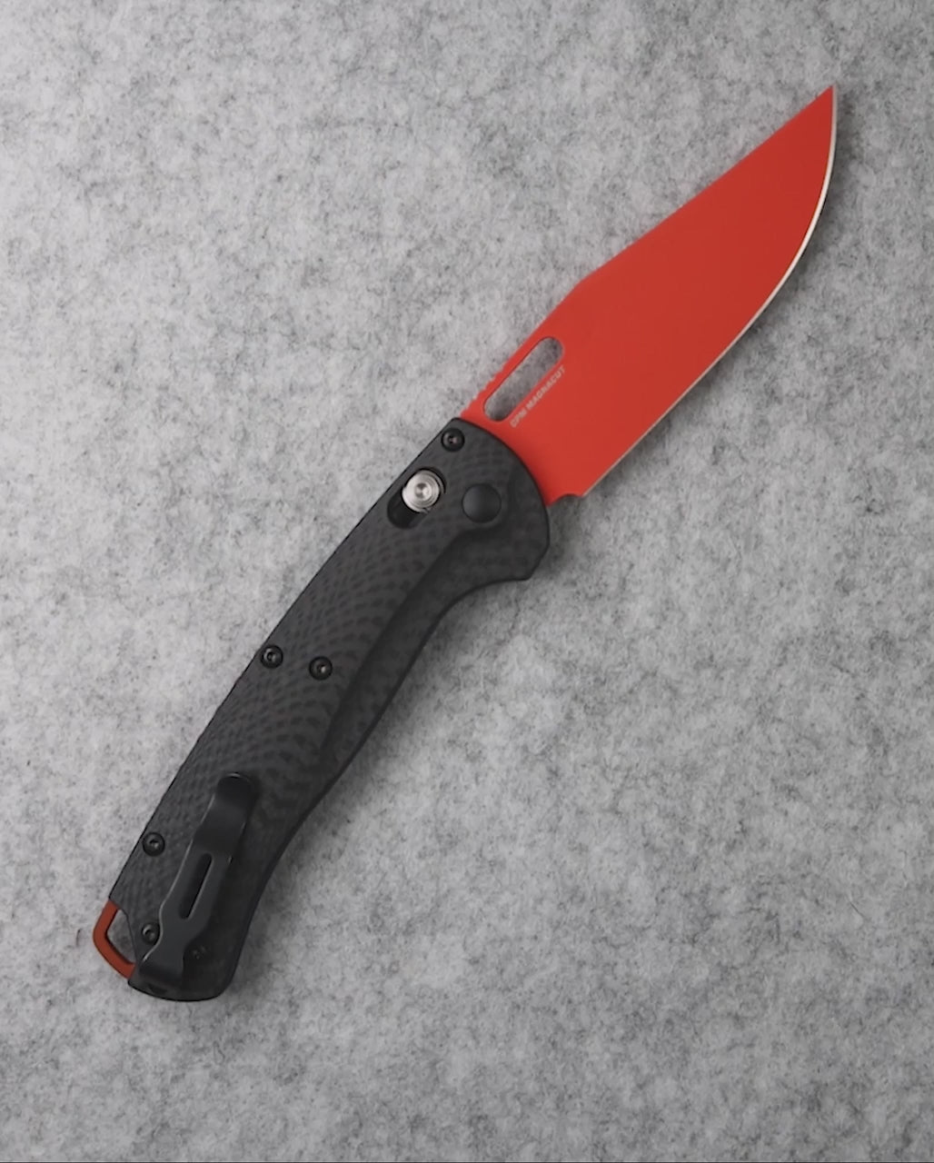 Product video showcasing knife features