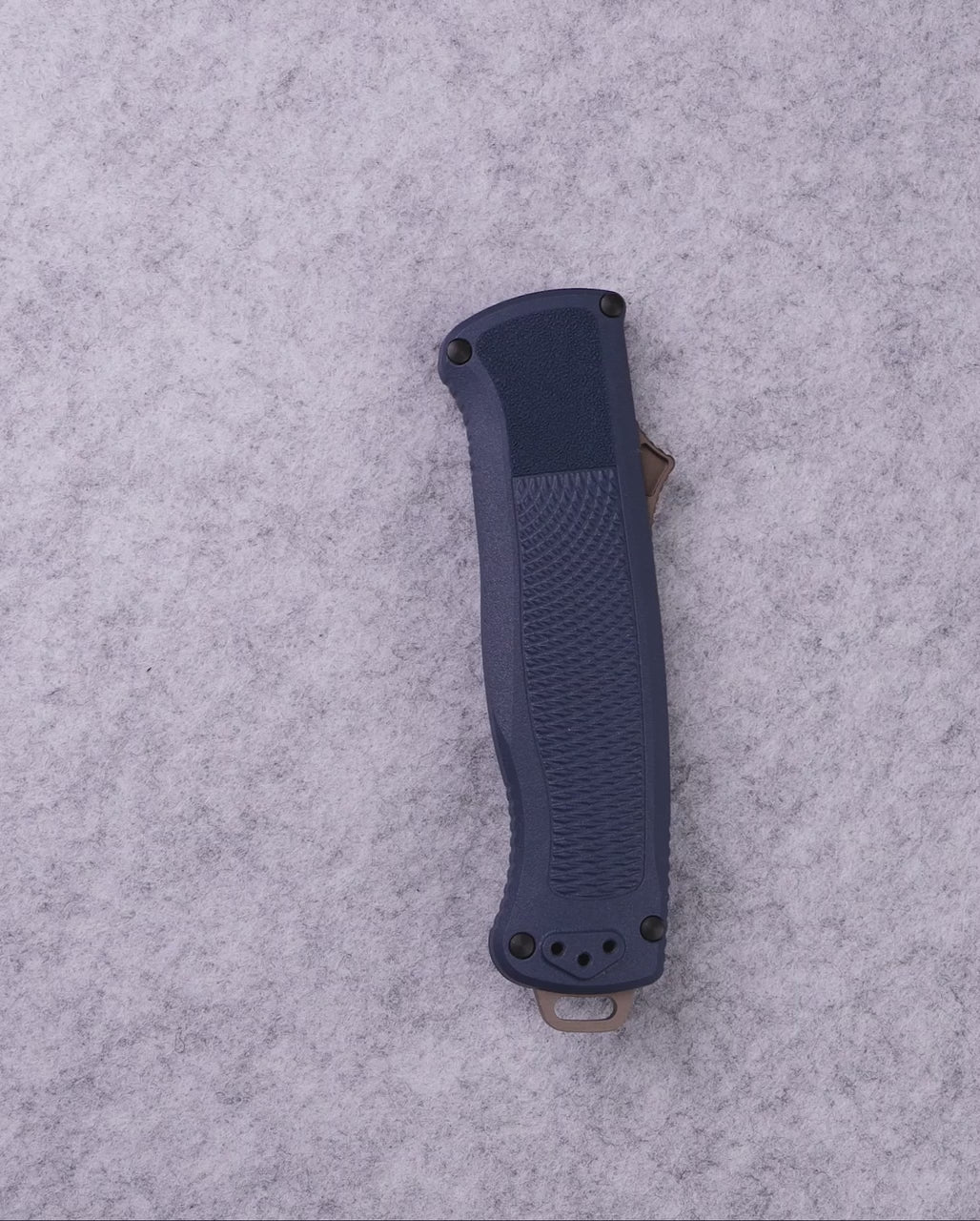 Product video showcasing knife features