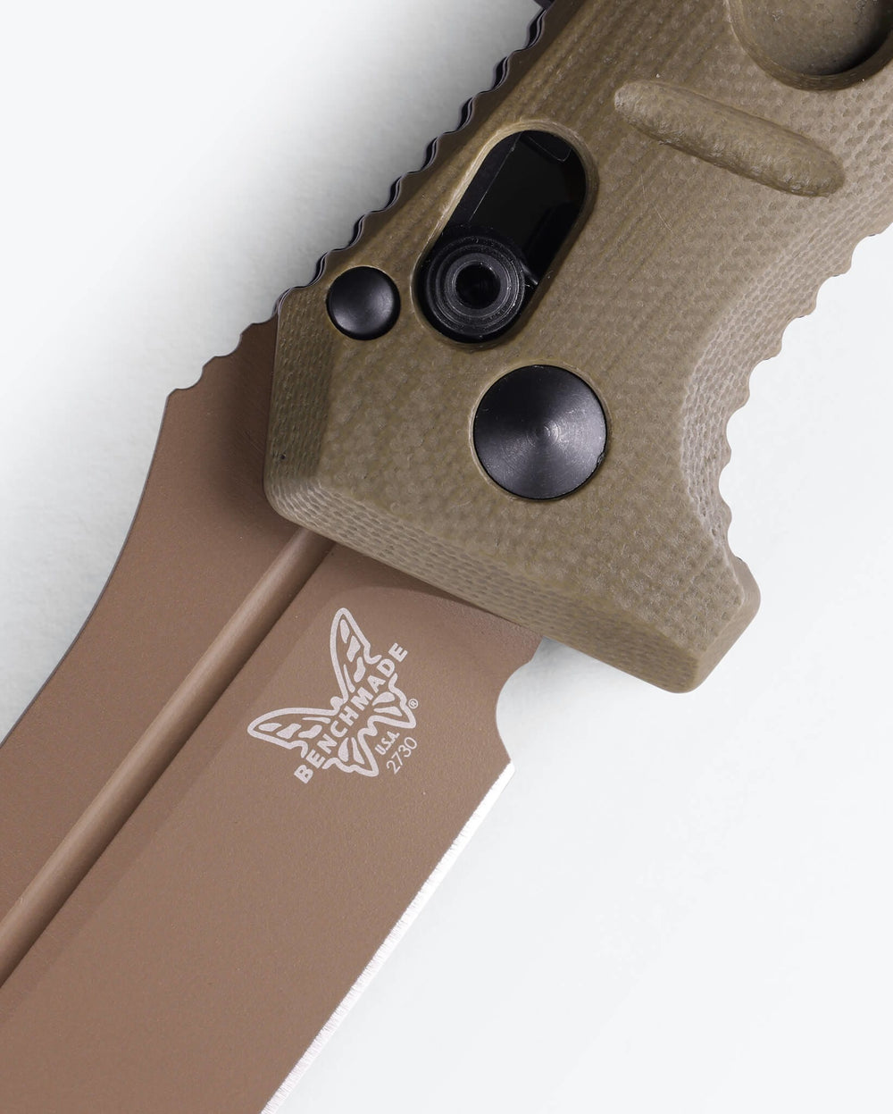 Seventh product image showing a close up of knife
