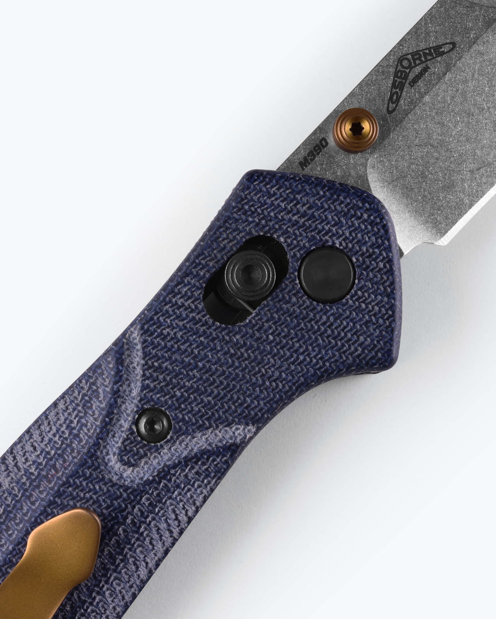 Seventh product image showing a close up of knife