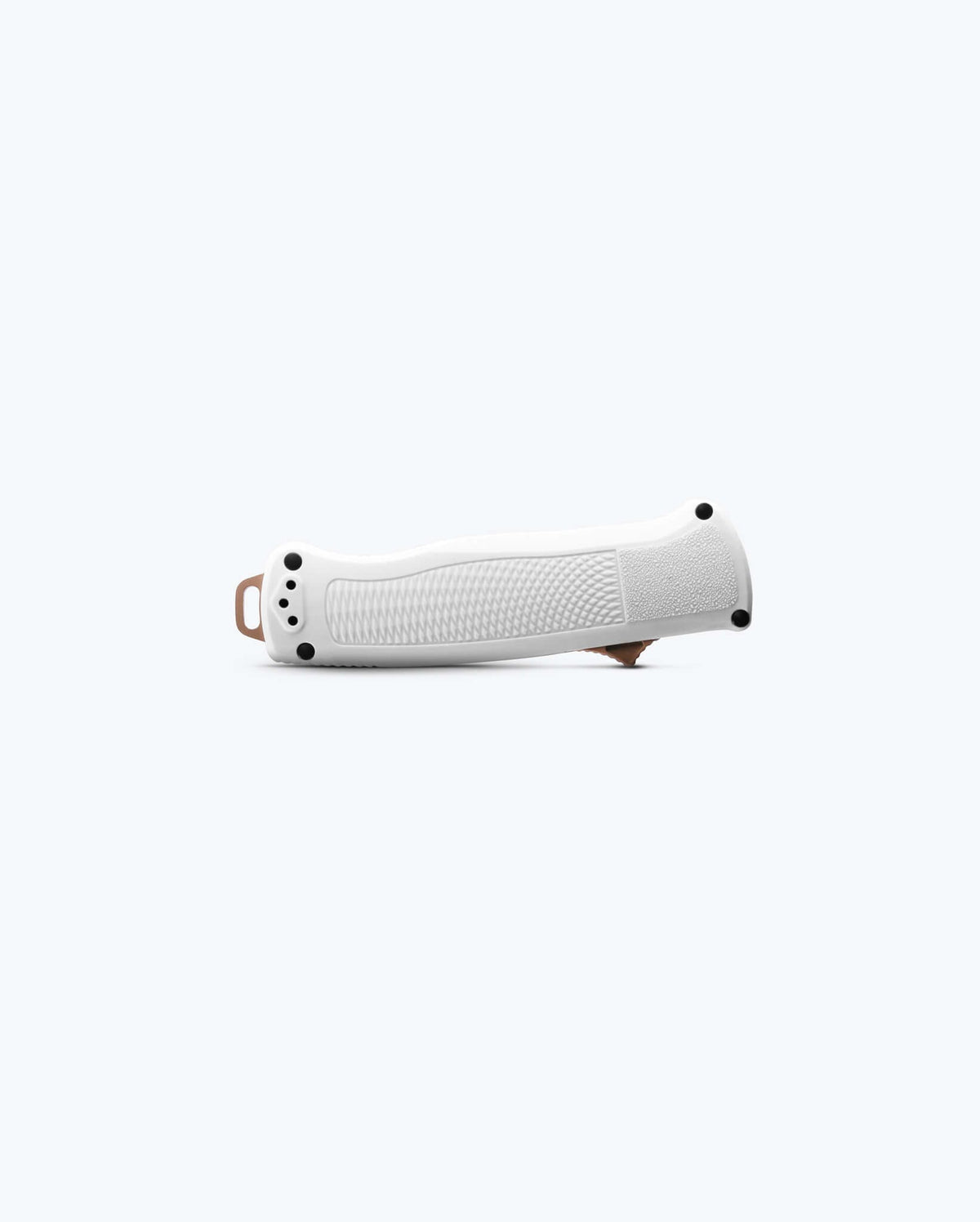 Fifth product image showing the Afront of knife closed